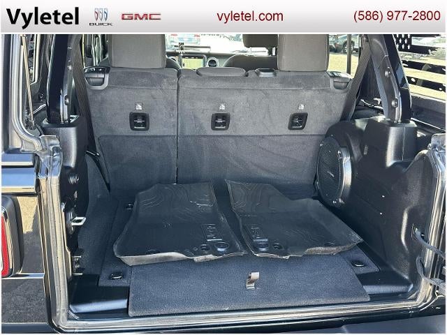 2022 Jeep Wrangler Unlimited Sahara