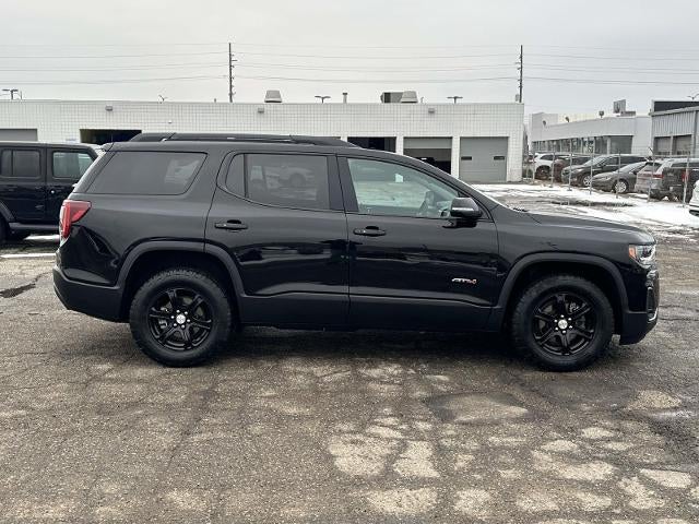 2023 GMC Acadia AT4