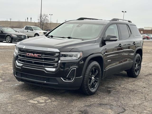 2023 GMC Acadia AT4
