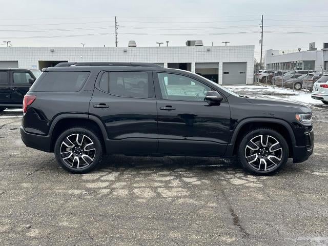 2021 GMC Acadia SLT