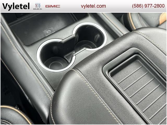 2023 GMC Yukon XL AT4