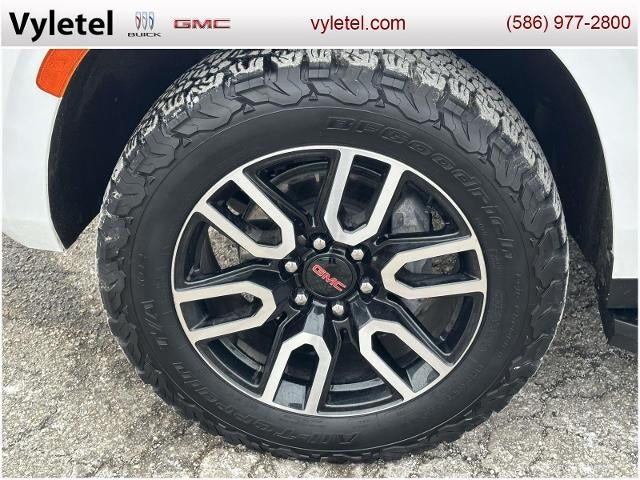 2023 GMC Yukon XL AT4