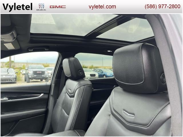 2023 Cadillac XT5 Premium Luxury