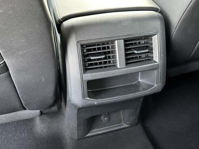 2023 Volkswagen Atlas Cross Sport 2.0T SE