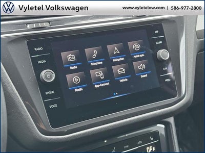 2022 Volkswagen Tiguan SE