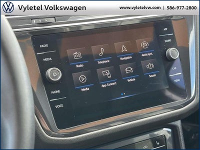 2023 Volkswagen Tiguan SE