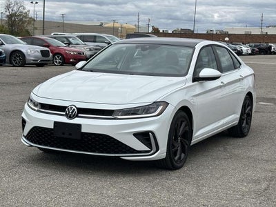 2025 Volkswagen Jetta SE