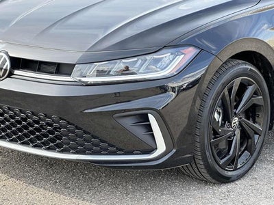 2025 Volkswagen Jetta SE